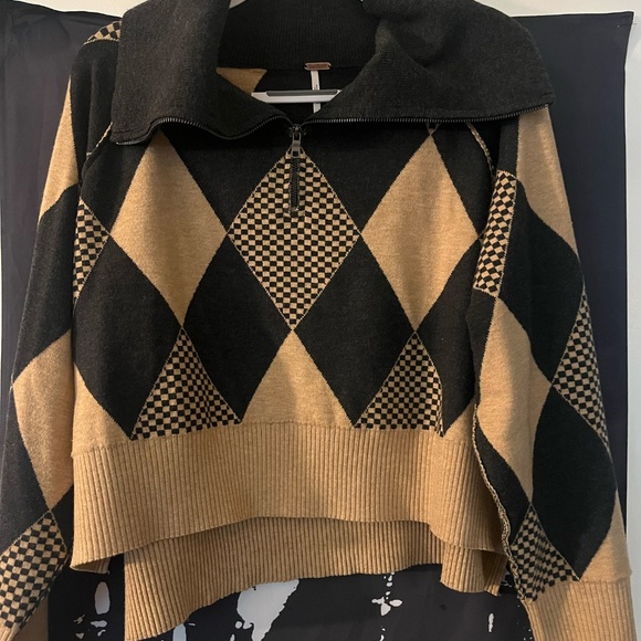 FREE PEOPLE LUCY SWEATER SMALL - Picture 7 of 10